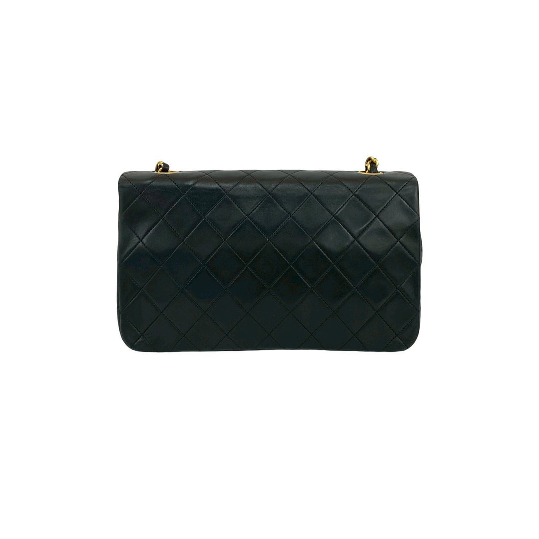 ショルダーバッグ シャネル