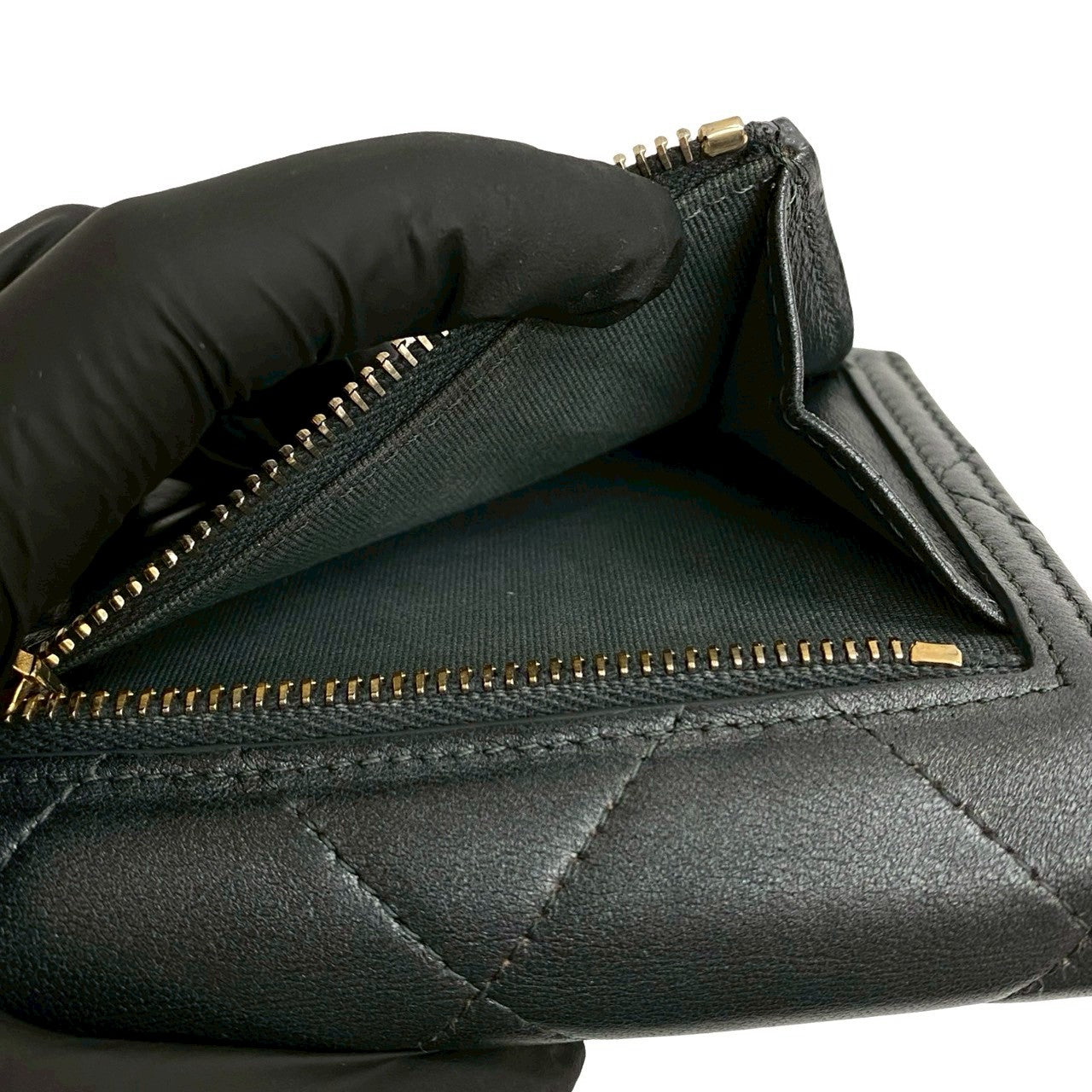 CHANEL シャネル スモールフラップ ウォレット 三つ折り財布 – Trip