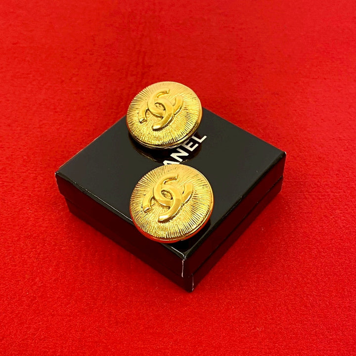 earrings chanel