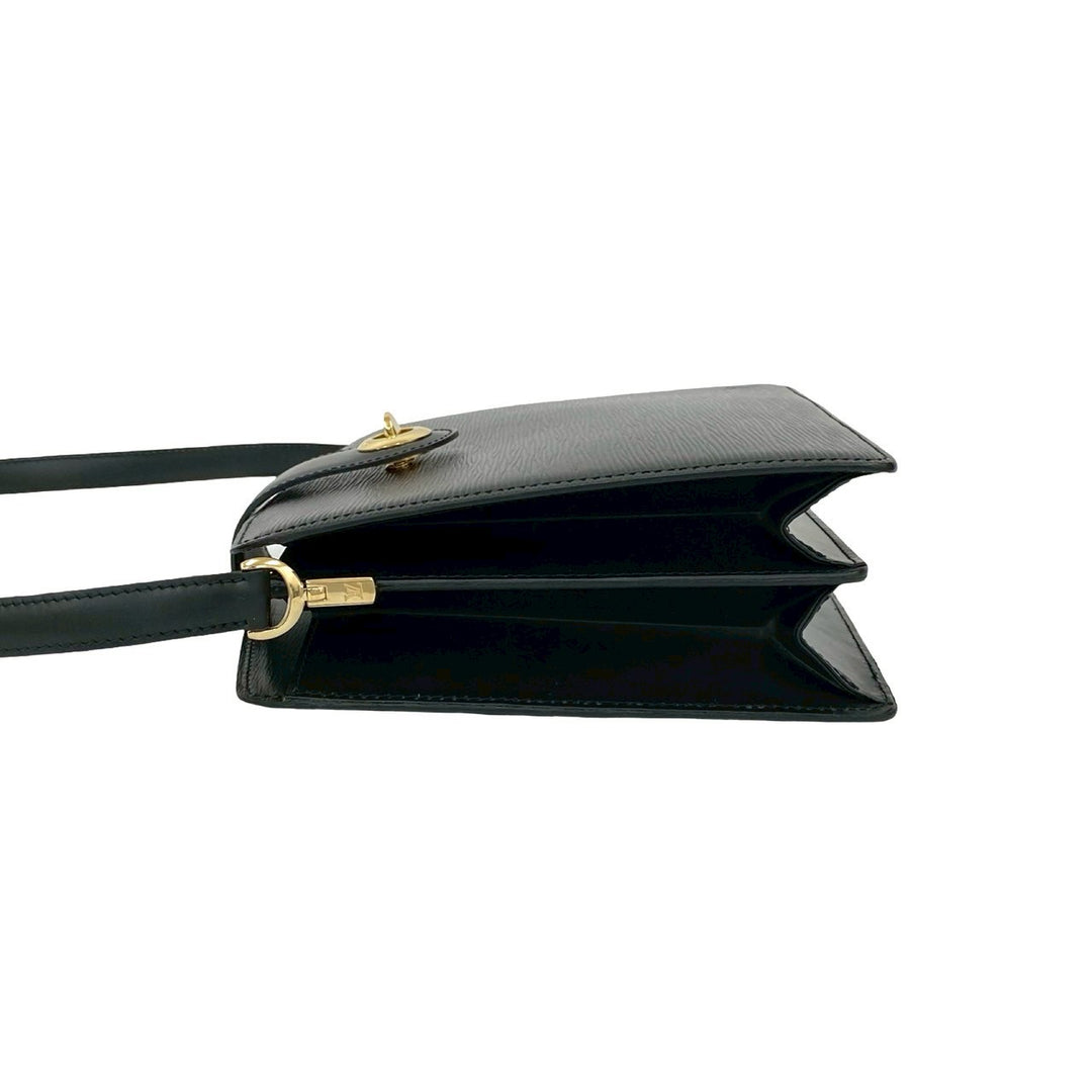 shoulder bag louis vuitton capuchin