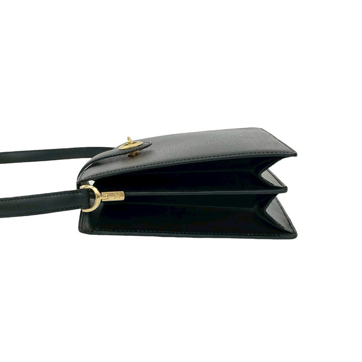 shoulder bag louis vuitton capuchin