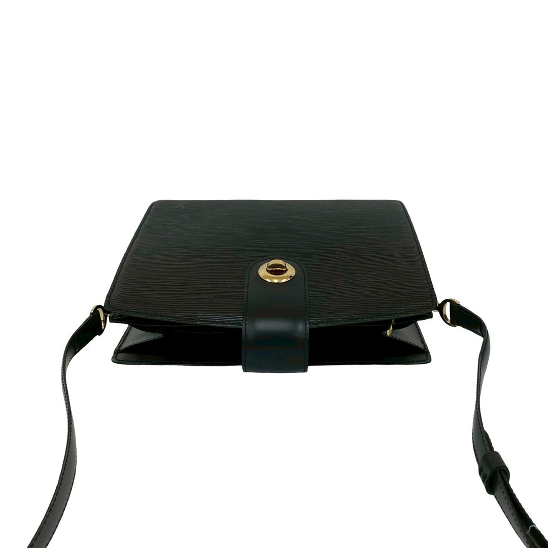 shoulder bag louis vuitton capuchin