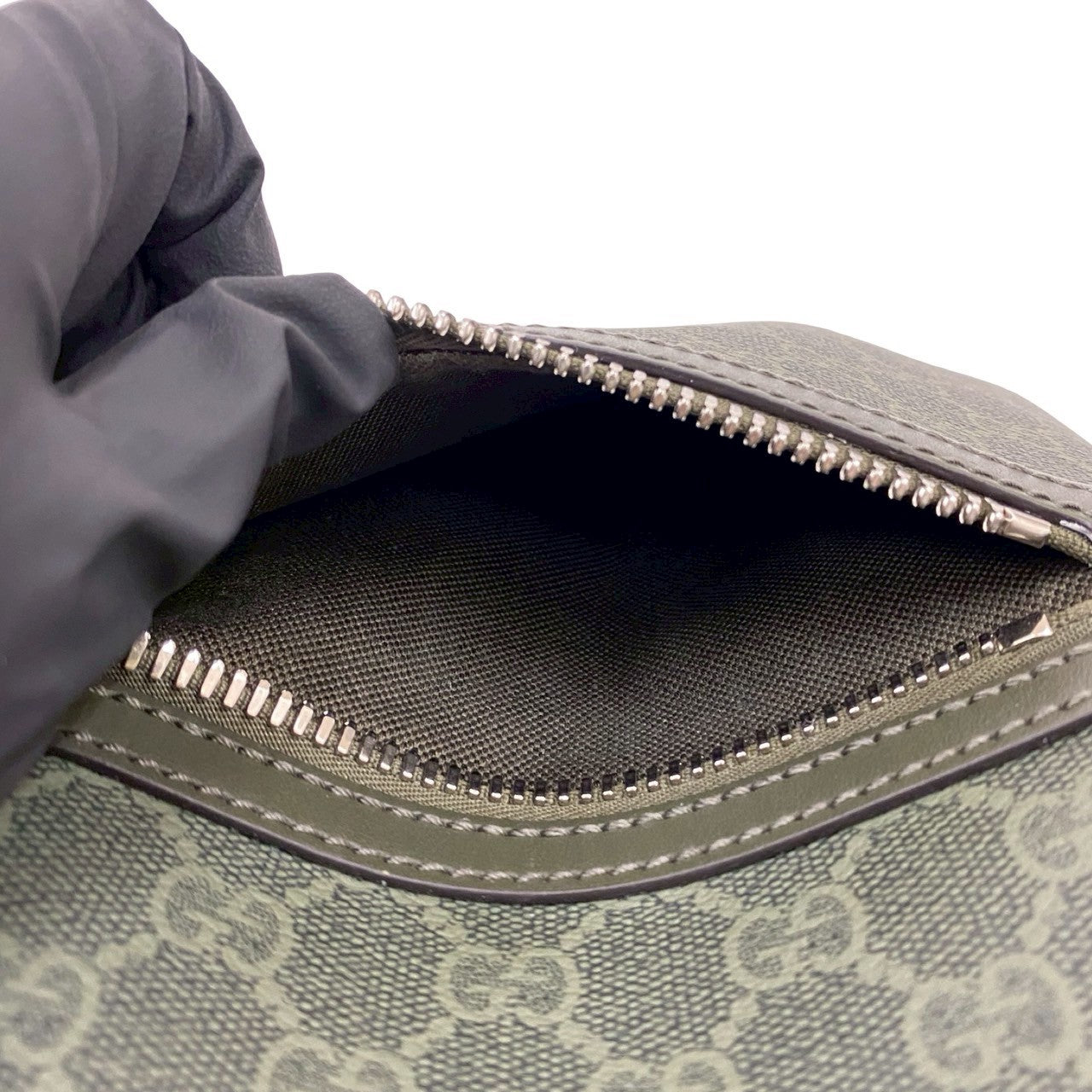 GUCCI グッチ GGパターン スモール メッセンジャーバッグ ショルダー