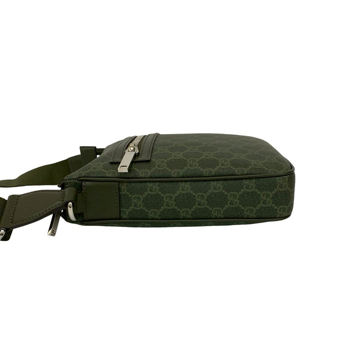 Shoulder bag Gucci GG pattern small messenger bag