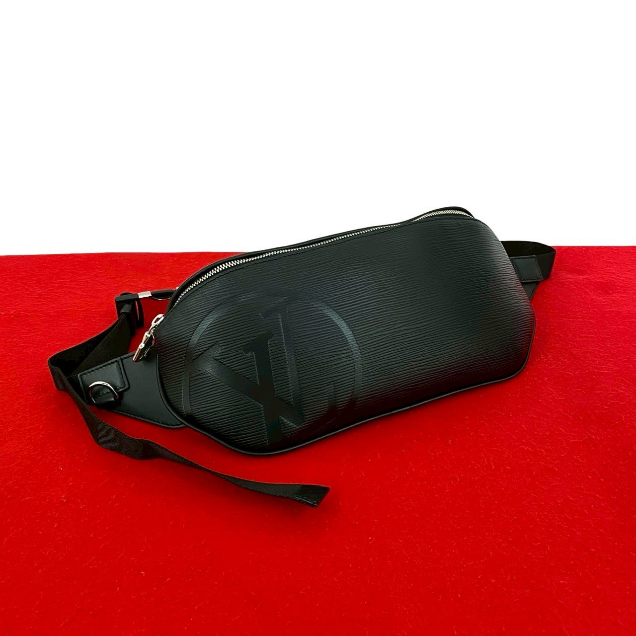 LOUIS VUITTON ルイヴィトン バムバッグ ボディバッグ – Trip