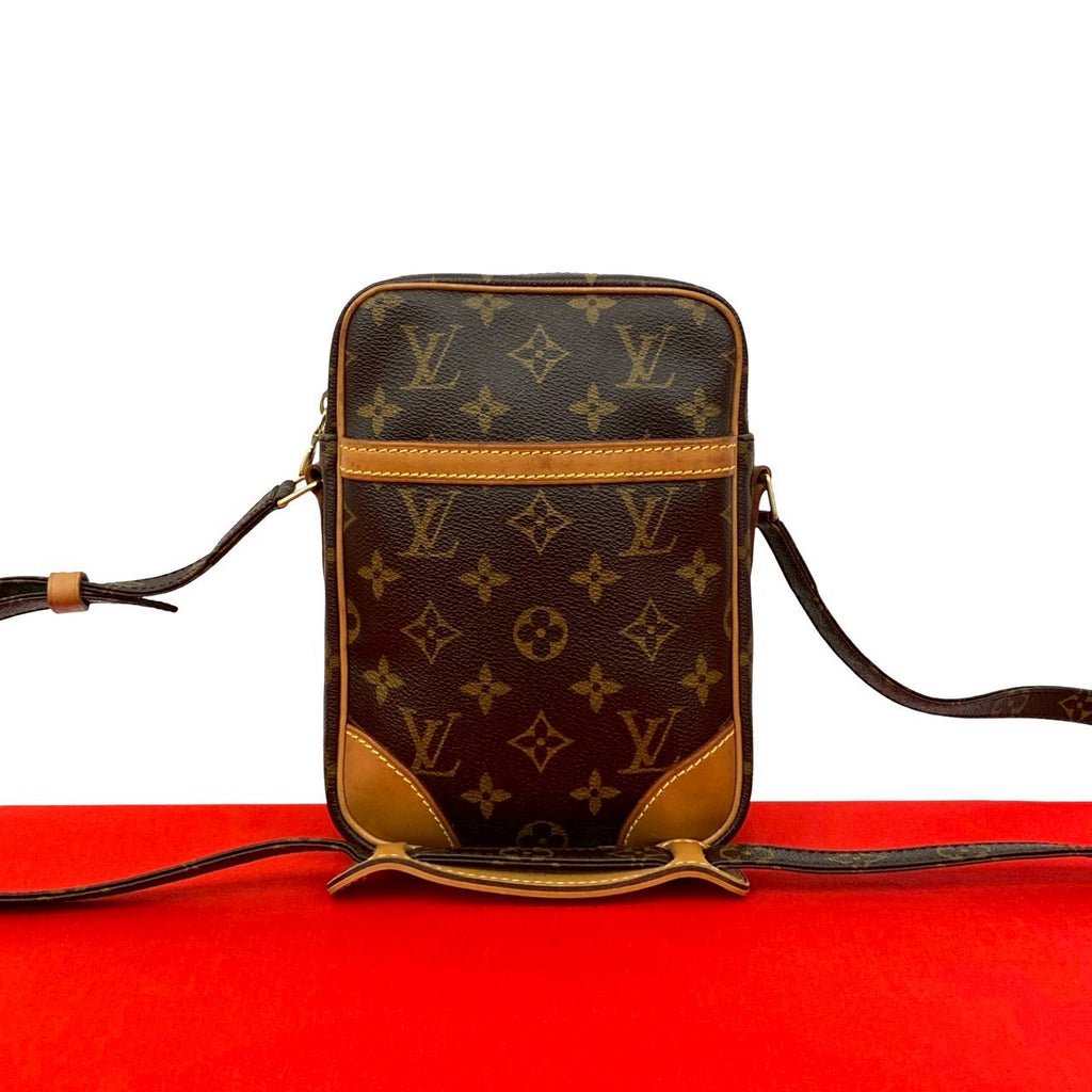 LOUIS VUITTON（ダヌ━ブ)着払い o1260228_2_1024x1024.jpg?v=