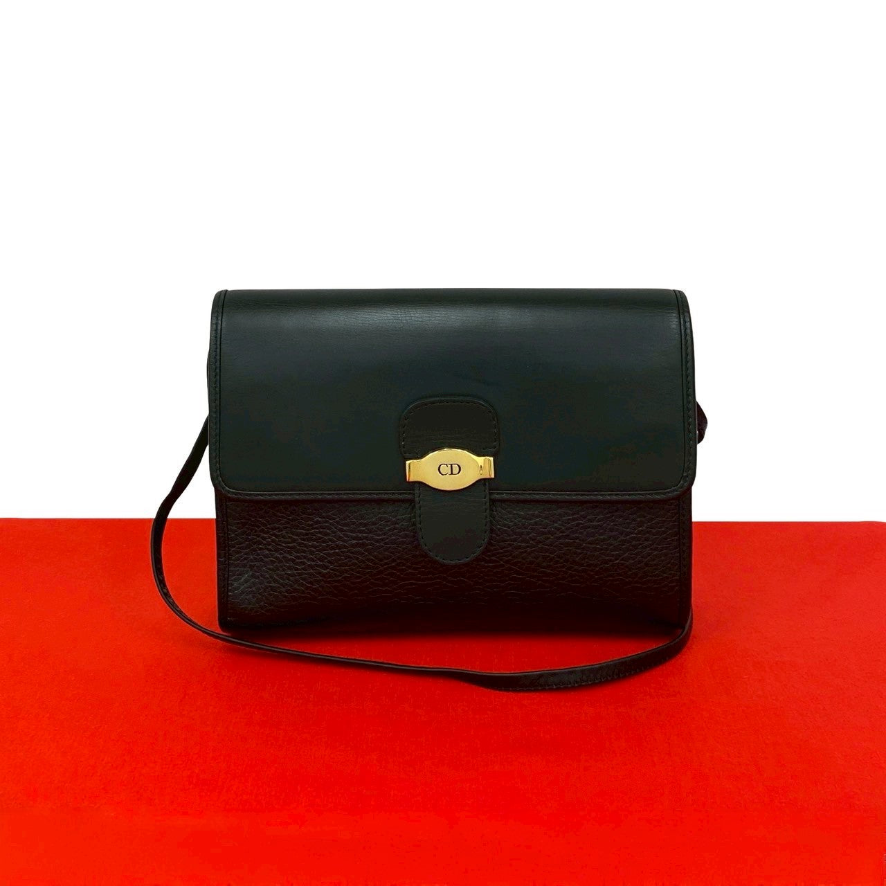 Christian Dior ディオール (Vintage) ショルダーバッグ – Trip Christian Dior ディオール (Vintage) ショルダーバッグ – Trip