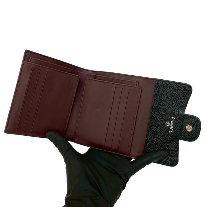 trifold wallet chanel