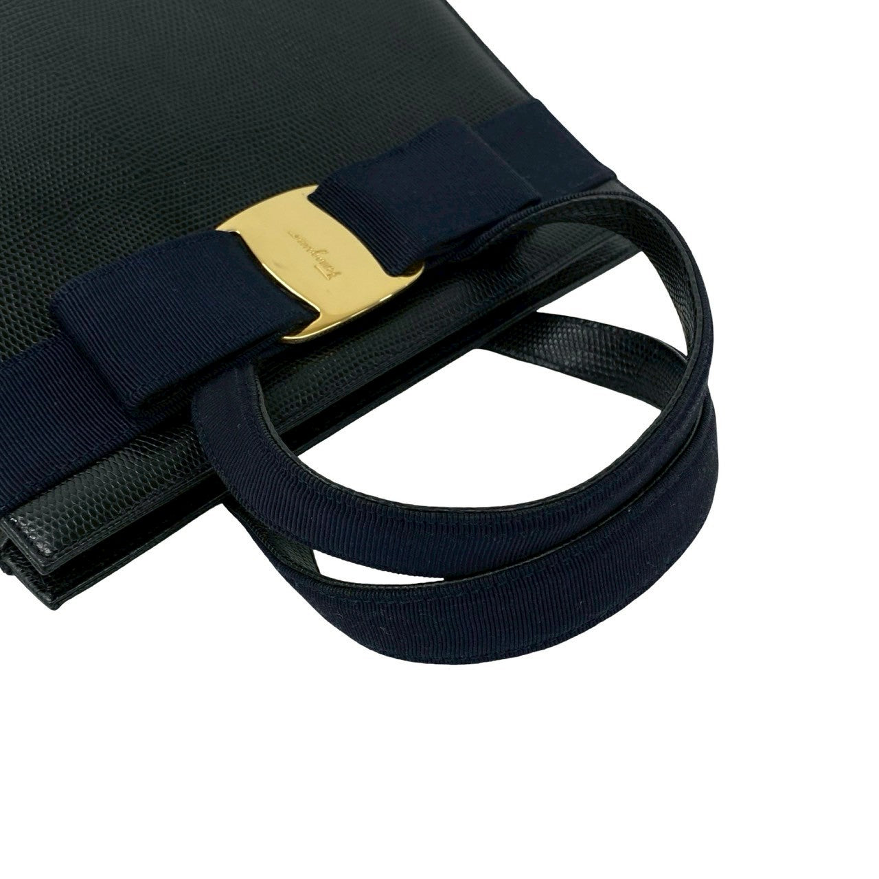 Salvatore Ferragamo サルヴァトーレフェラガモ ショルダーバッグ – Trip