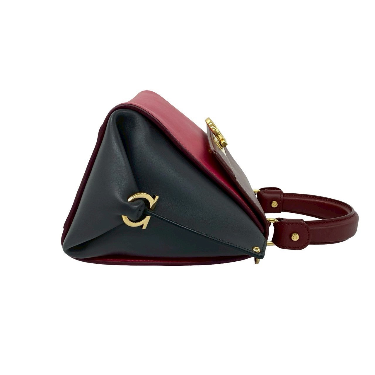 Salvatore Ferragamo サルヴァトーレフェラガモ ソフィア ショルダー