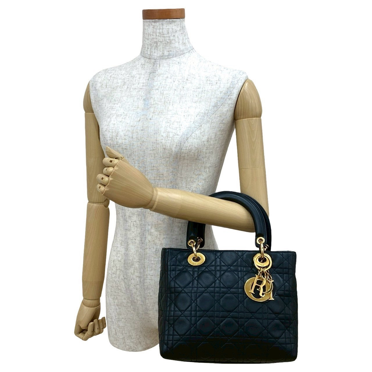 Christian Dior レディディオール – Trip