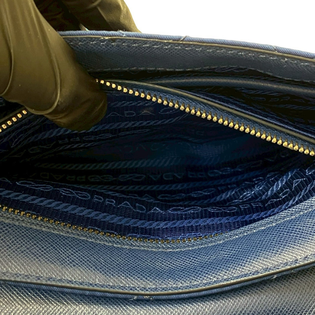 ショルダーバッグ プラダ