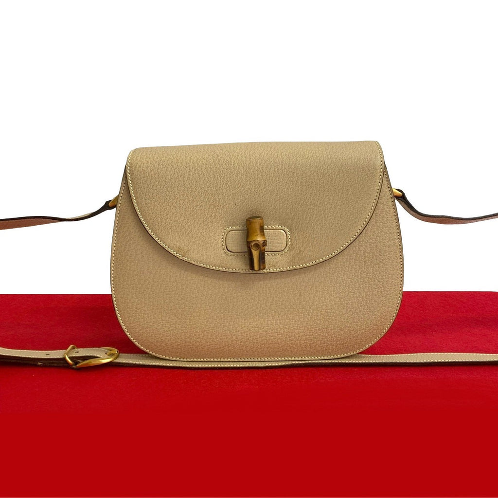 パスネット No.12 GUCCI Vintage – Trip