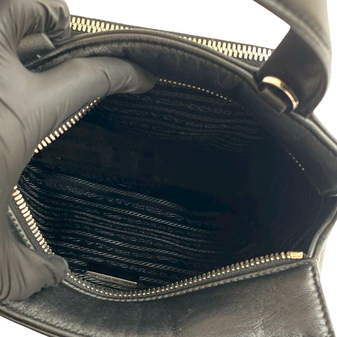 ショルダーバッグ プラダ