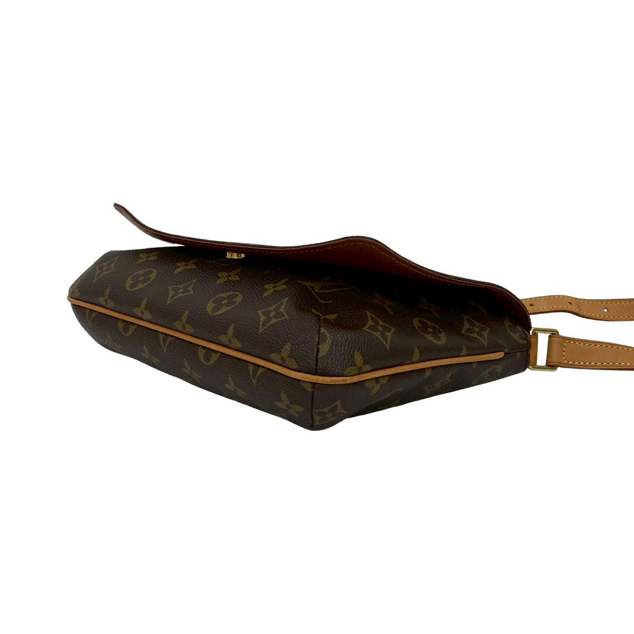 LOUIS VUITTON ミュゼットタンゴ – Trip