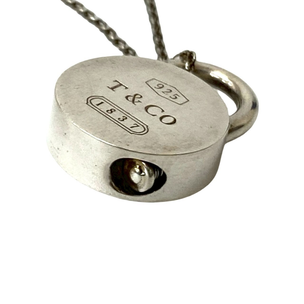 TIFFANY&Co. ラウンドロック – Trip