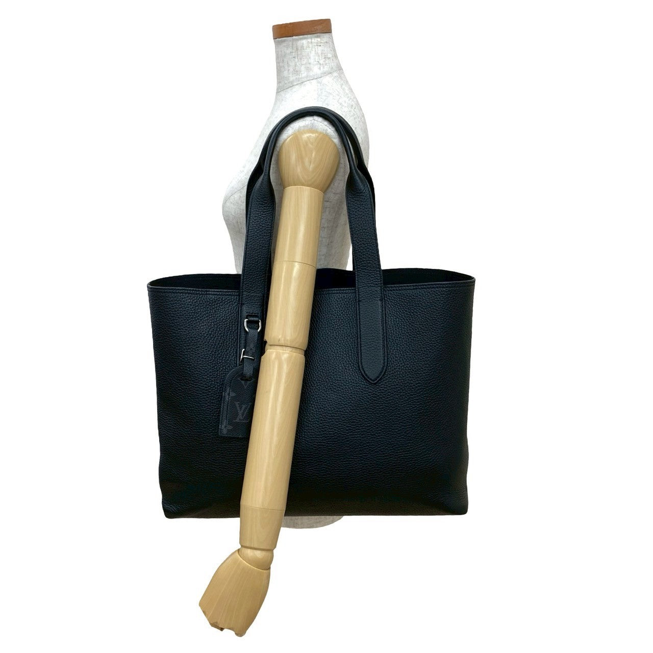 LOUIS VUITTON ルイヴィトン カバ ヴォワヤージュ NV トートバッグ – Trip