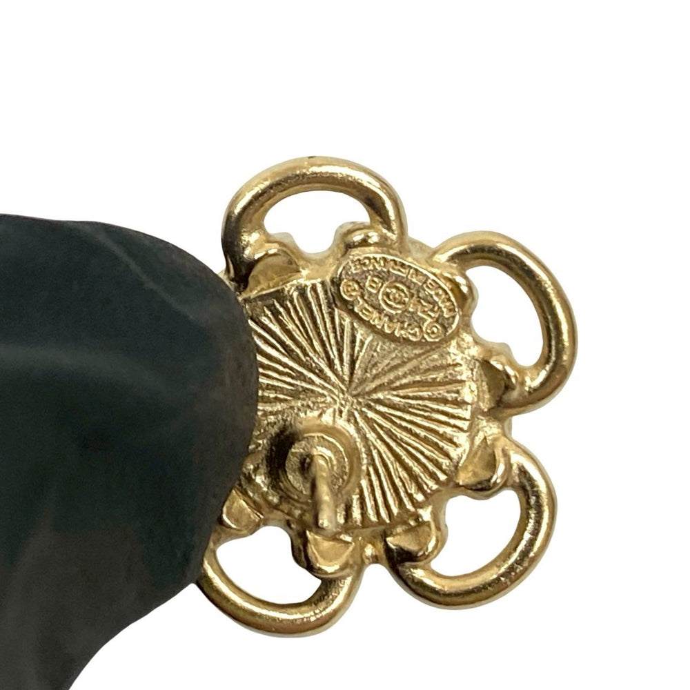 earrings chanel