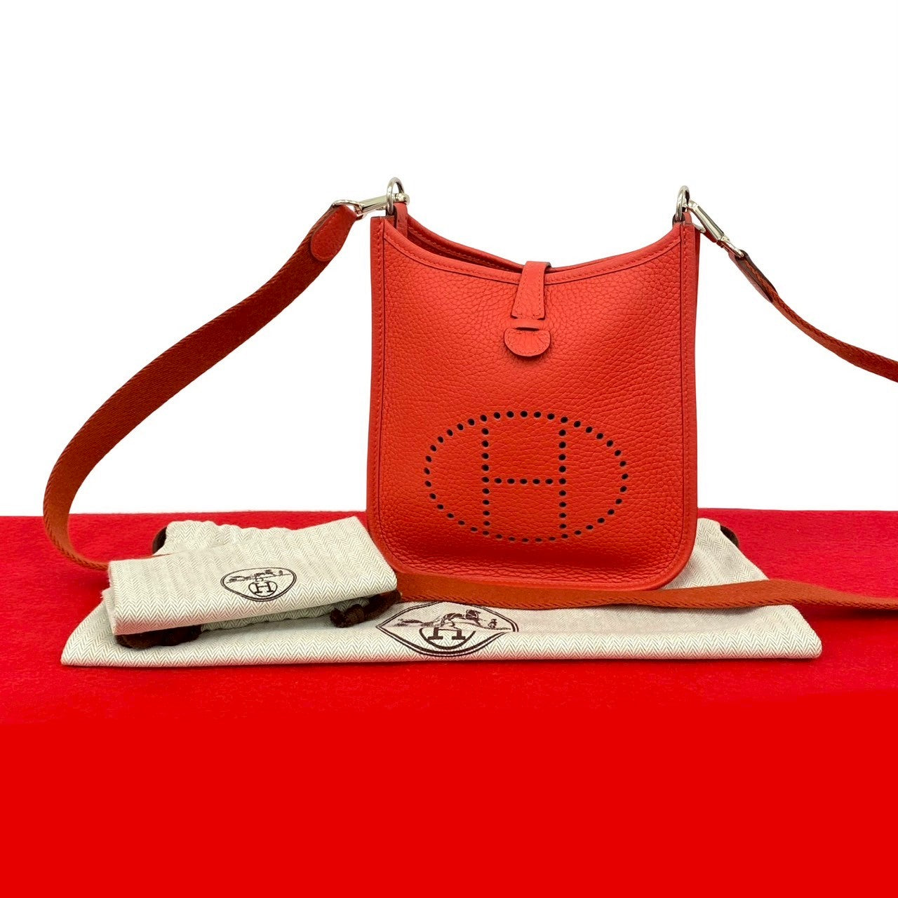 HERMES エルメス エヴリン TPM 16 アマゾーヌ ショルダーバッグ – Trip