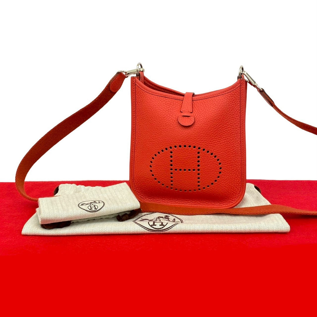 ショルダーバッグ エルメス エヴリン TPM 16 アマゾーヌ