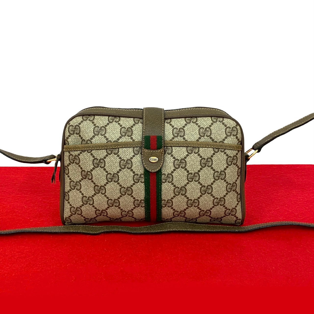 Gucci ショルダーバッグ トラ刺繍 Gucci トラ刺繍 ショルダーバッグ