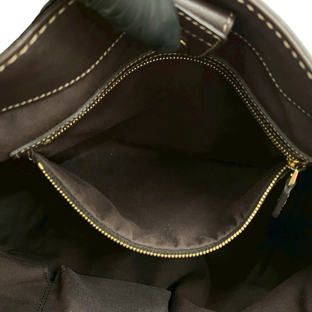 GUCCI グッチ GGクリスタル ハンドバッグ – Trip