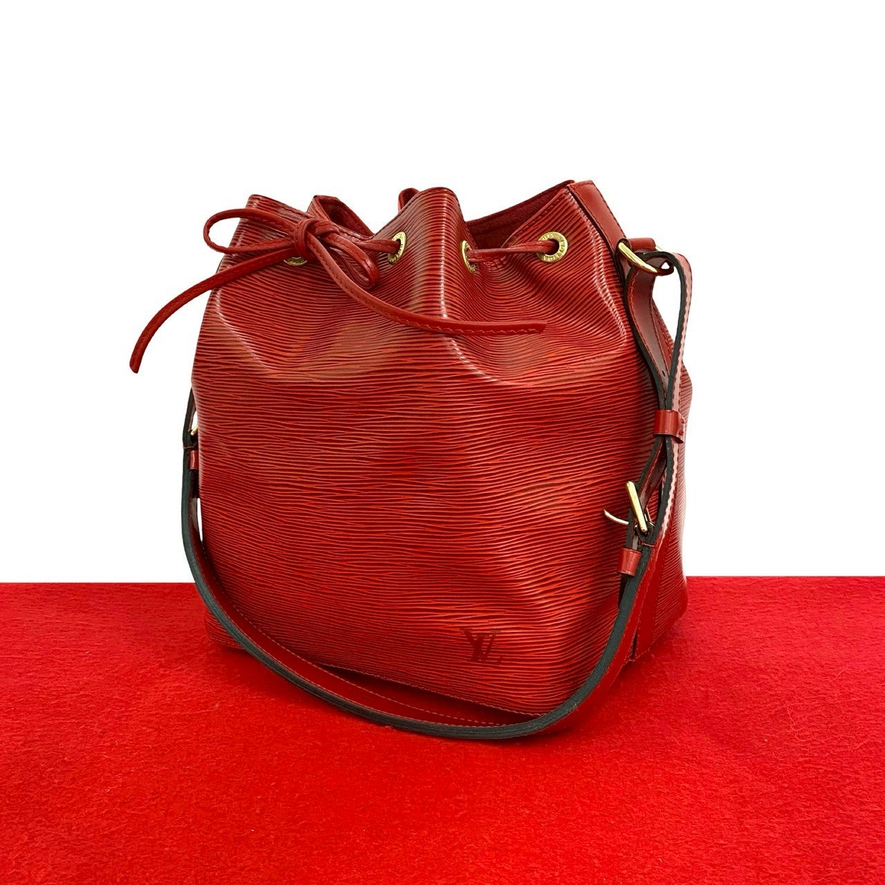 ルイヴィトン　プチノエ LOUIS VUITTON ルイヴィトン (Vintage) プチノエ ショルダーバッグ – Trip