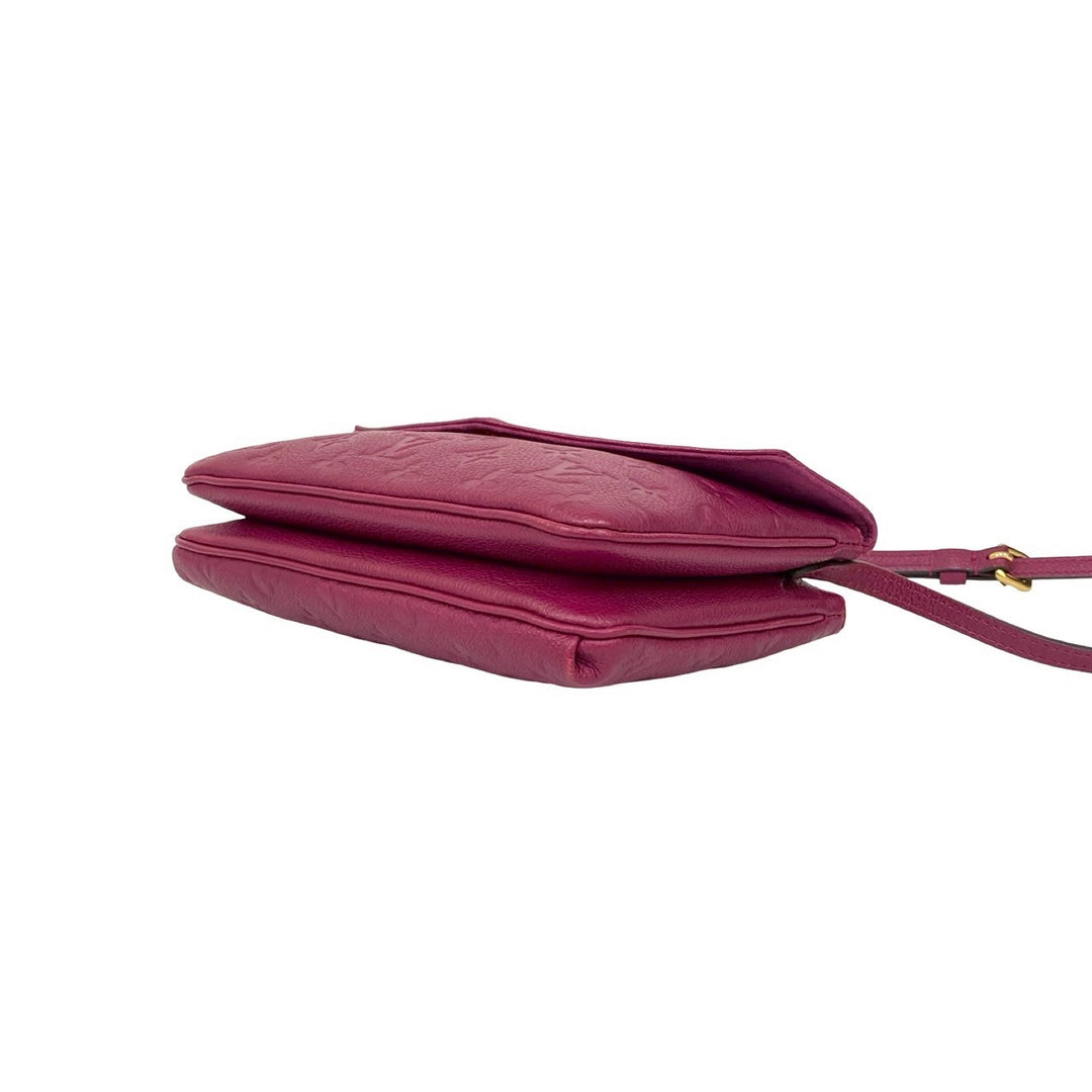 Shoulder bag Louis Vuitton Twice