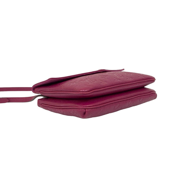 Shoulder bag Louis Vuitton Twice
