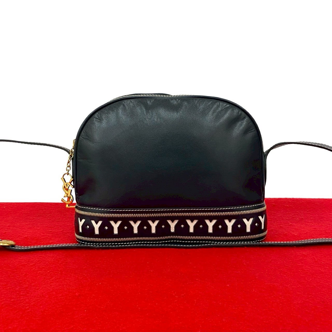 【良品】イヴサンローラン ショルダーバッグ ポシェット ヴィンテージ 紺色 vintage YVES SAINT LAURENT(イヴ・サンローラン）ショルダーバッグ