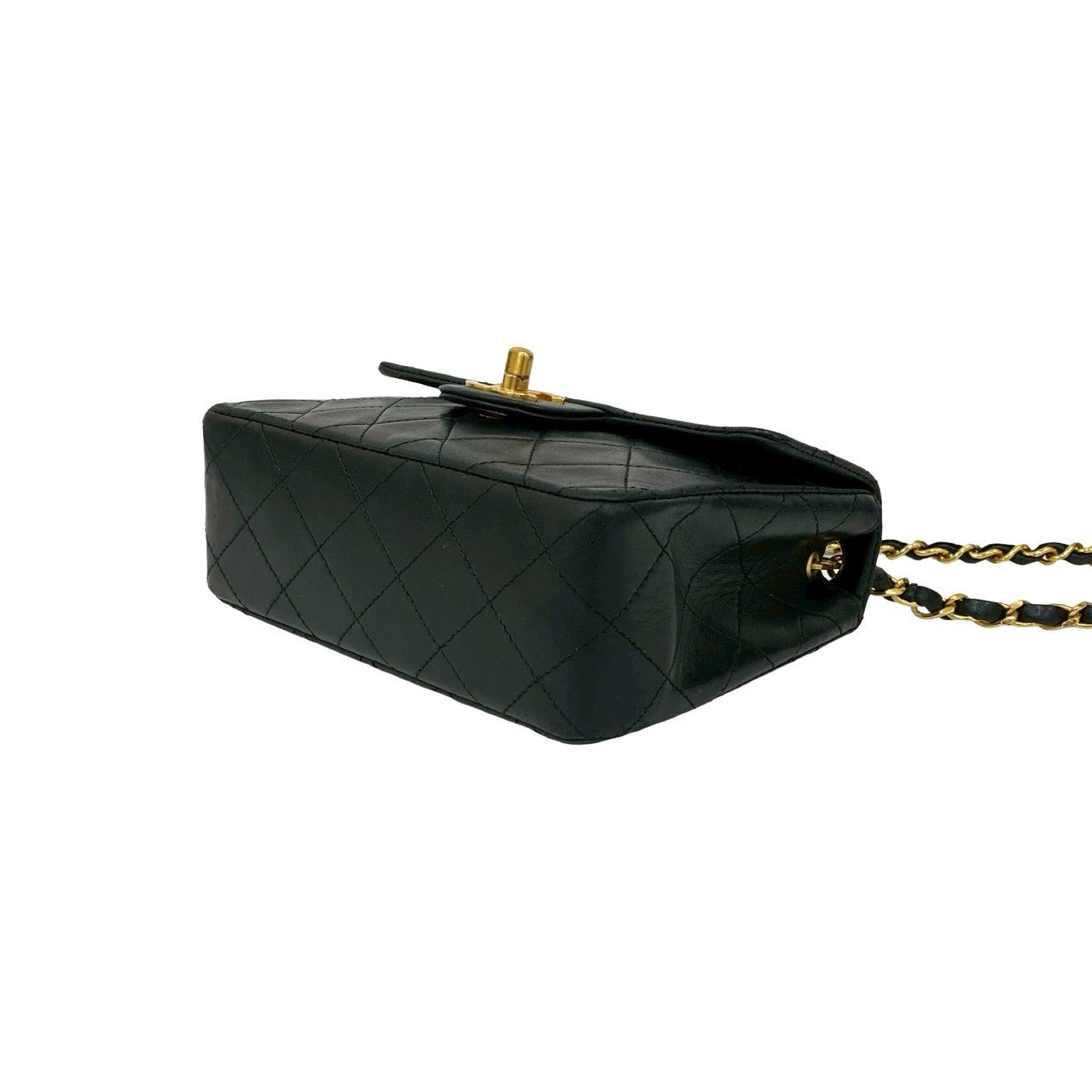 CHANEL シャネル (Vintage) ショルダーバッグ – Trip