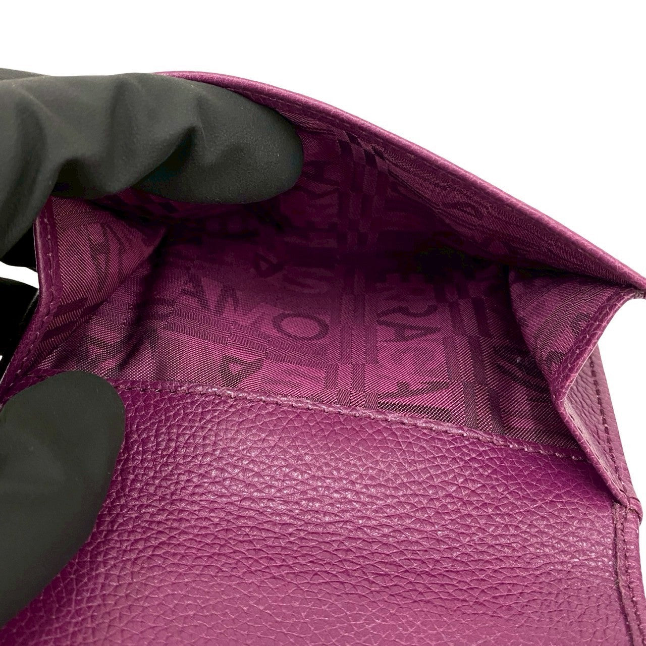 Salvatore Ferragamo サルヴァトーレフェラガモ 二つ折り財布 – Trip