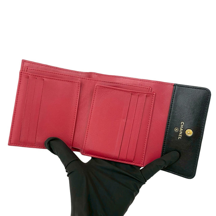 三つ折り財布 シャネル