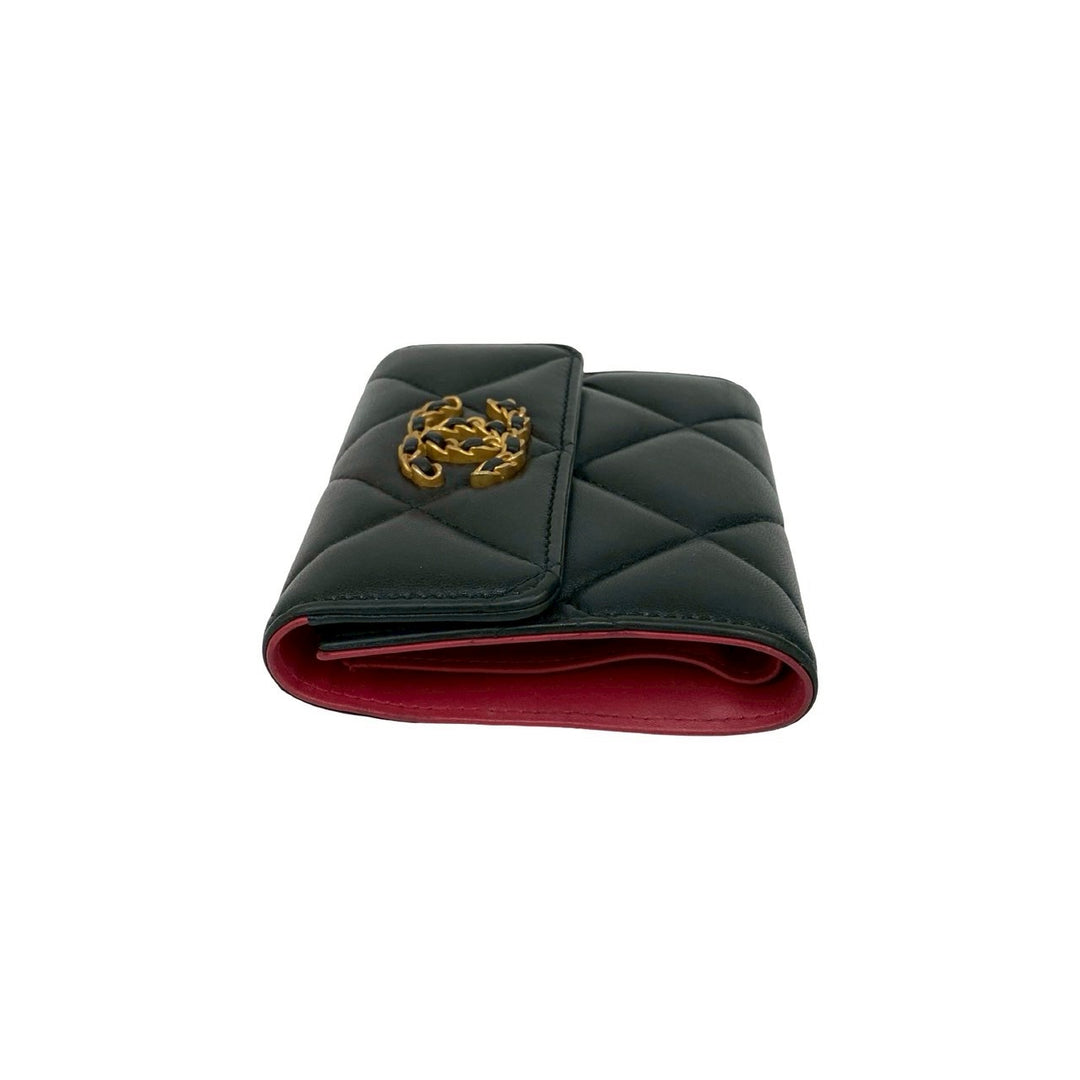 三つ折り財布 シャネル