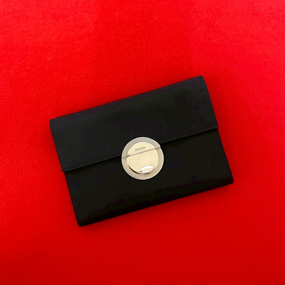 trifold wallet prada