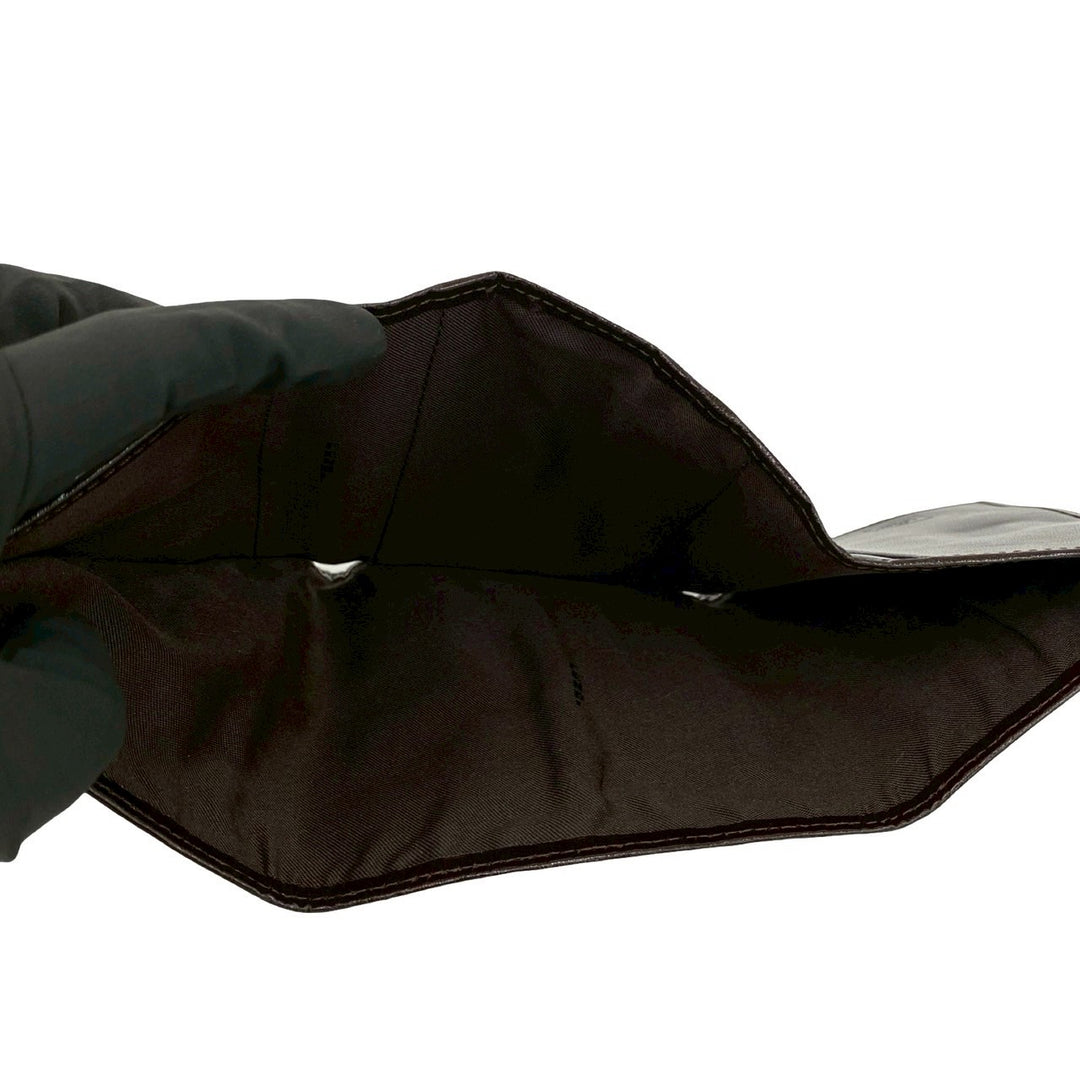 三つ折り財布 フェンディ