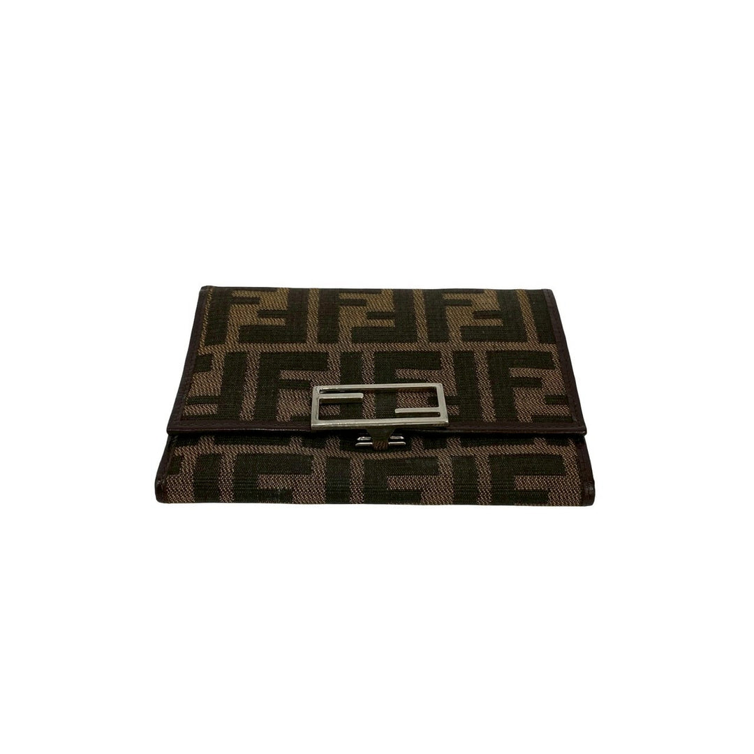 三つ折り財布 フェンディ