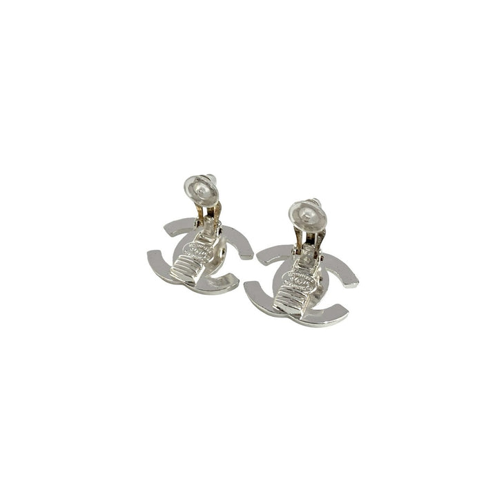 earrings chanel