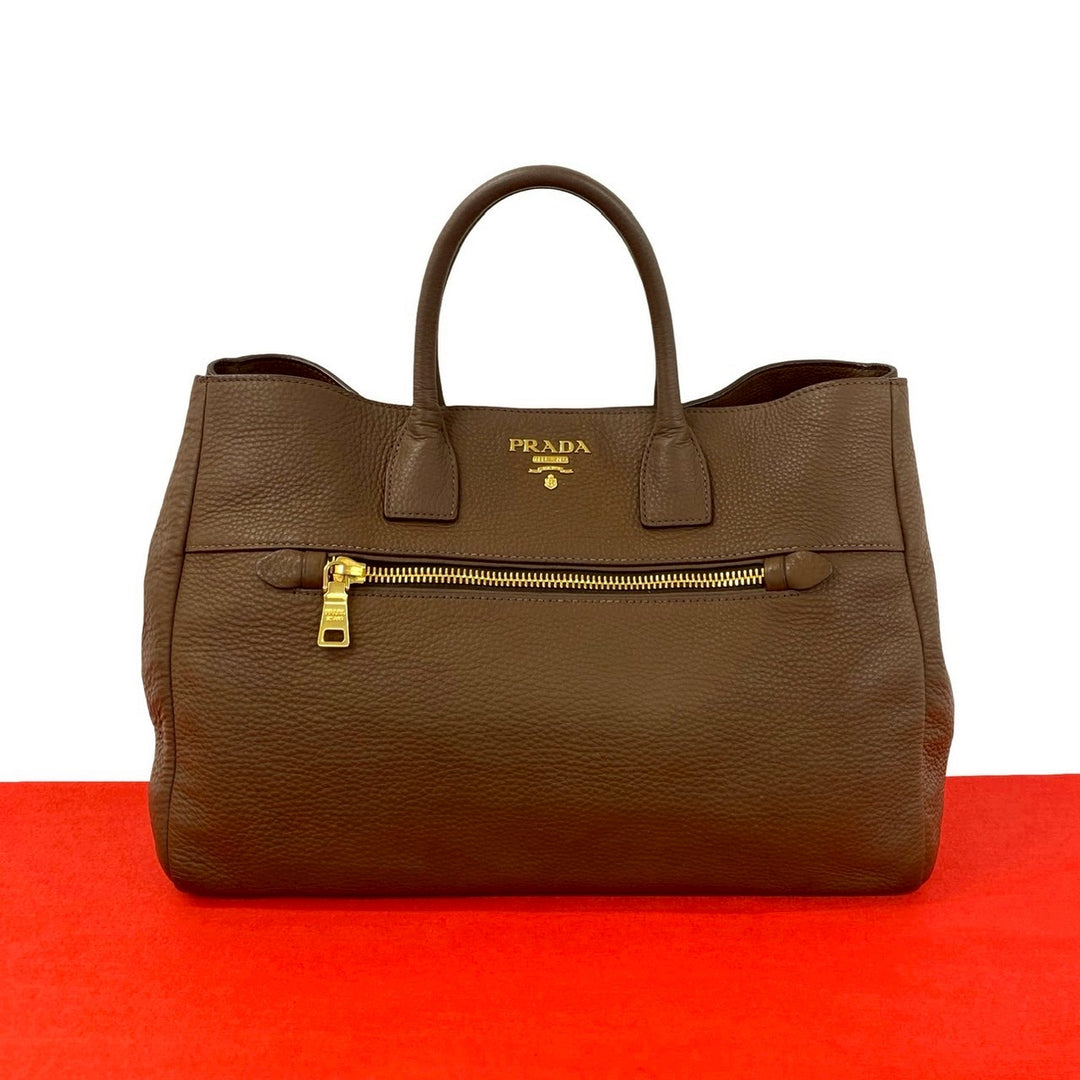 handbag prada