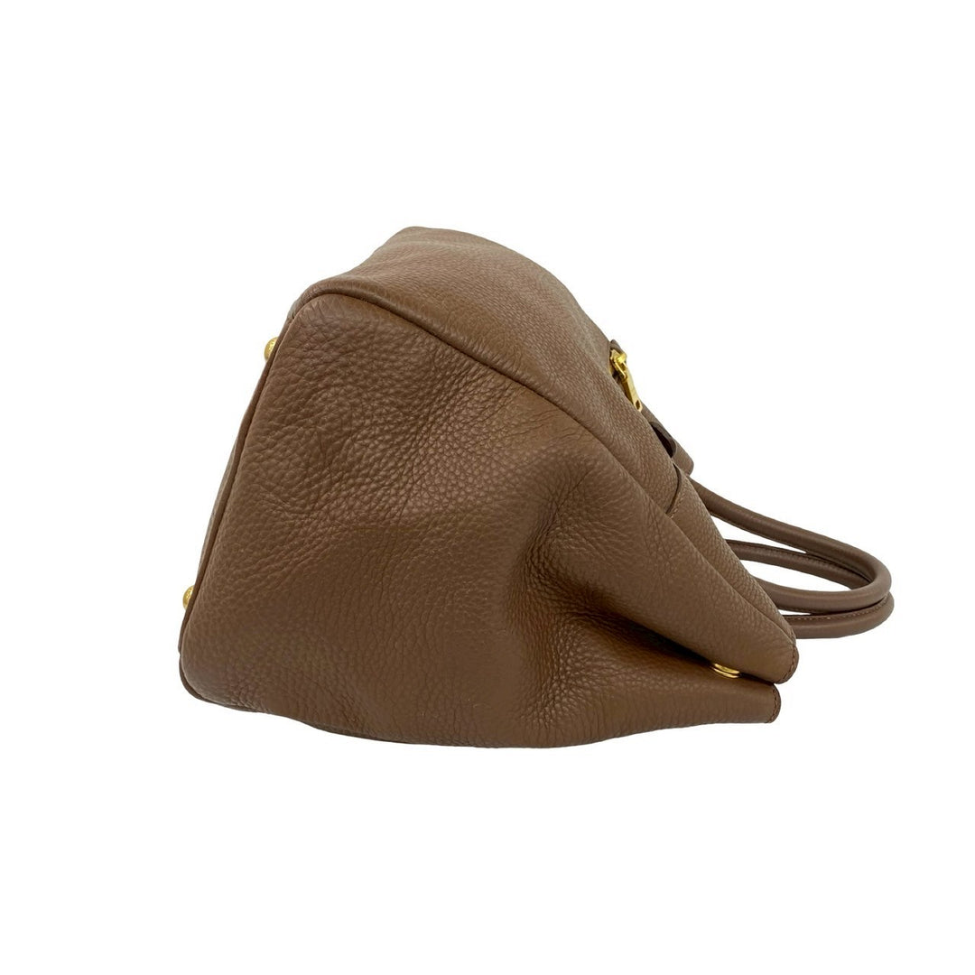 handbag prada