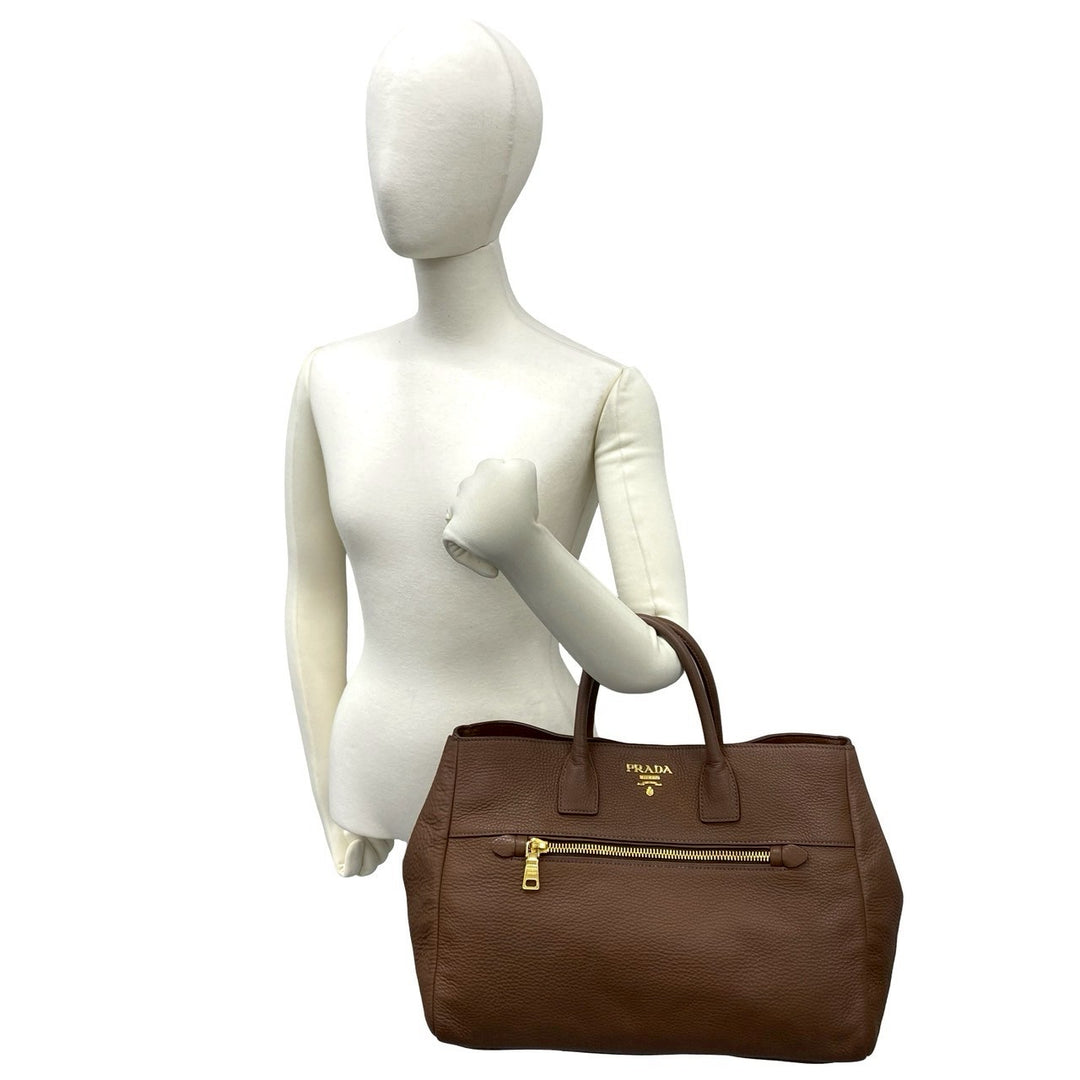 handbag prada