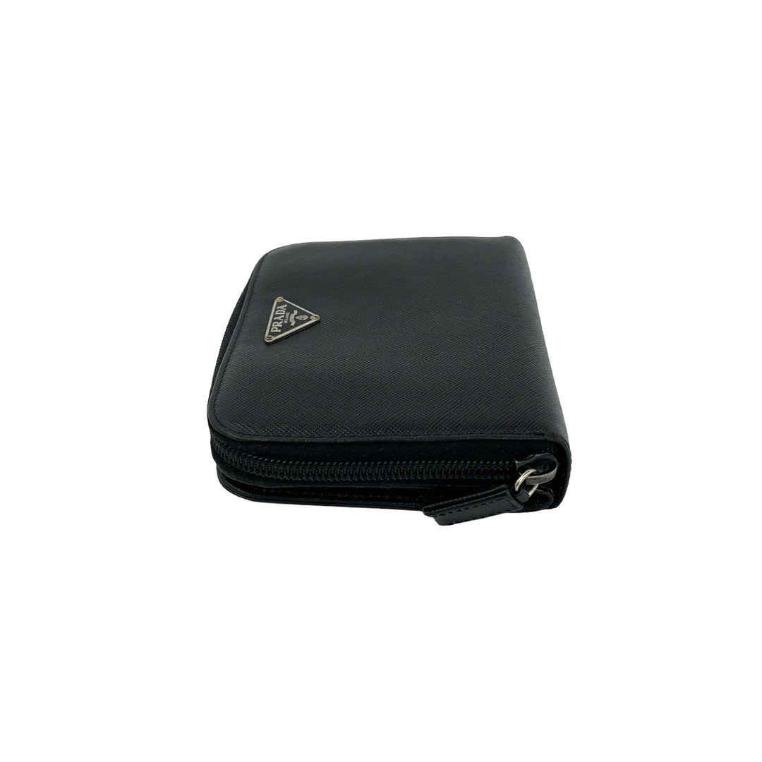 bifold wallet prada