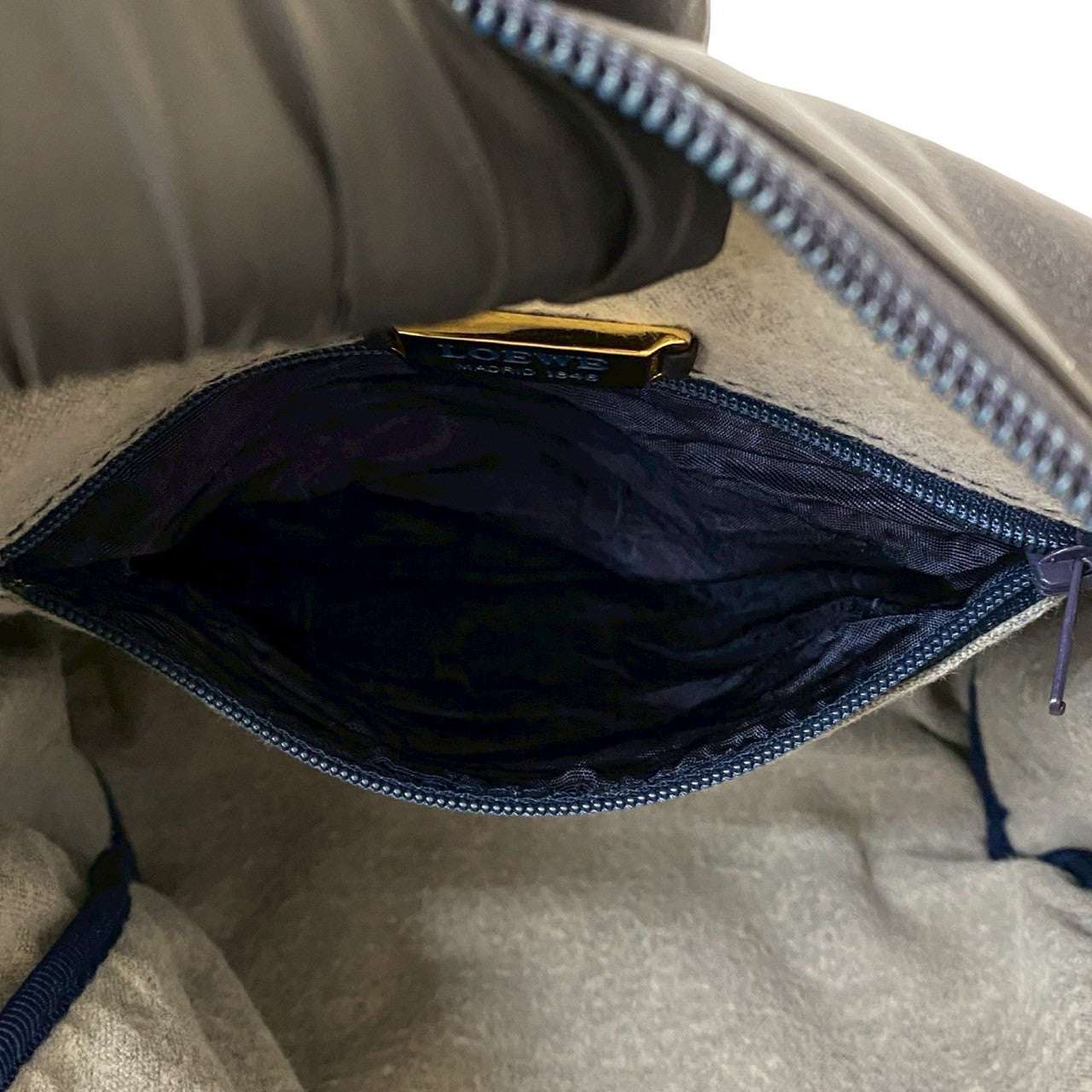 LOEWE Vintage – Trip