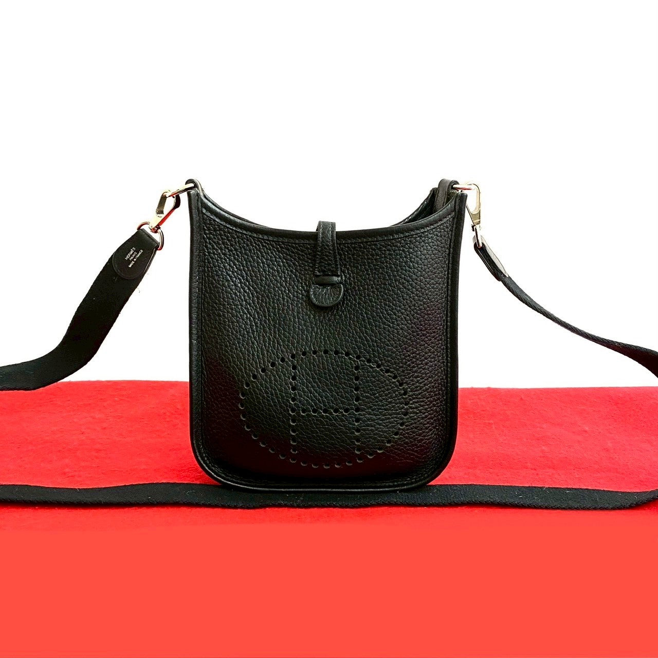 HERMES エヴリン TPM – Trip