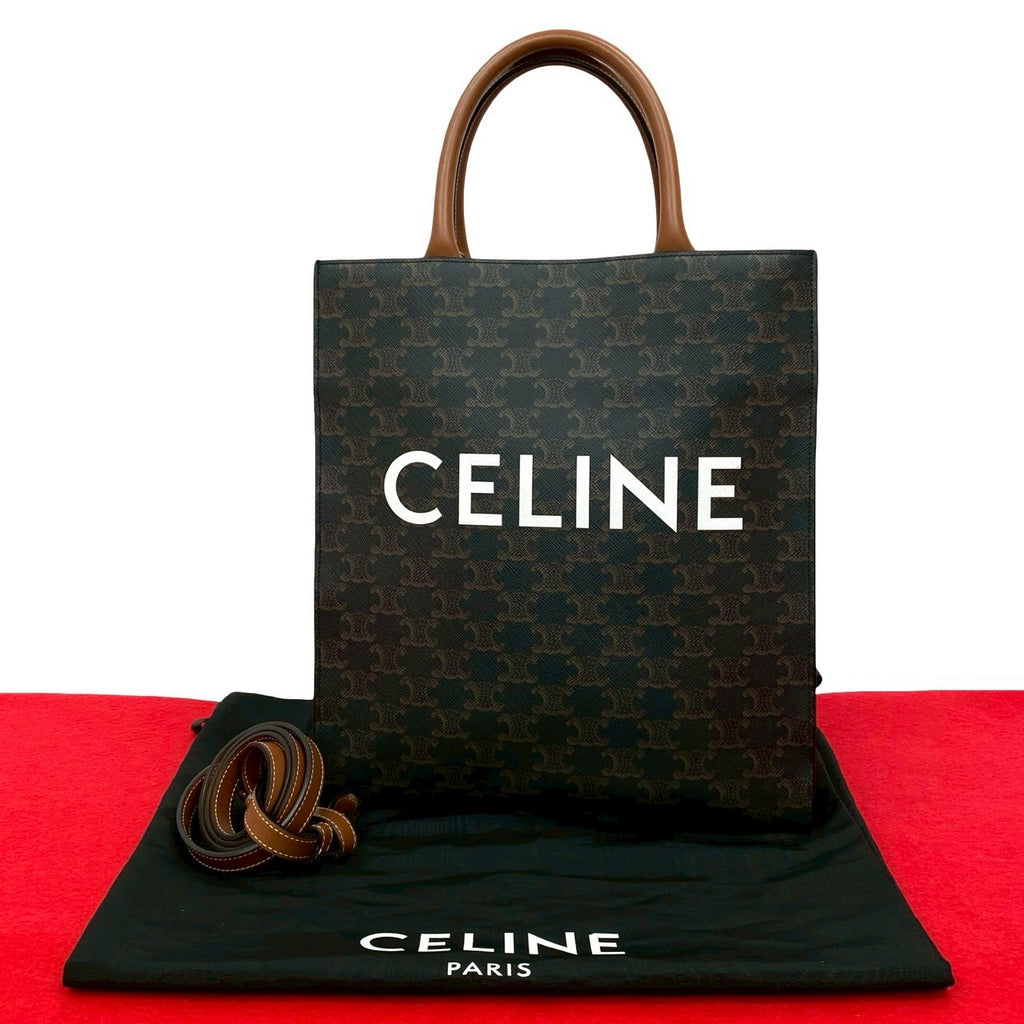 CELINE トリオンフ バーティカル カバ スモール – Trip