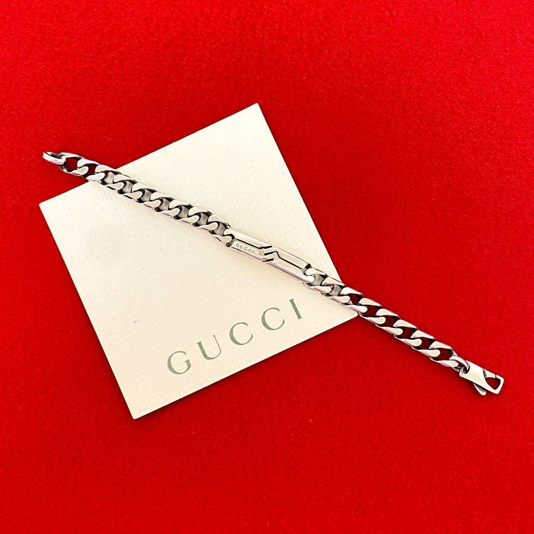 blurRubbinggucci knot infinity blurRubbingCut