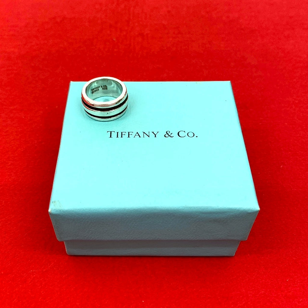 TIFFANY&Co. ティファニー グルーブド ダブル ライン リング – Trip