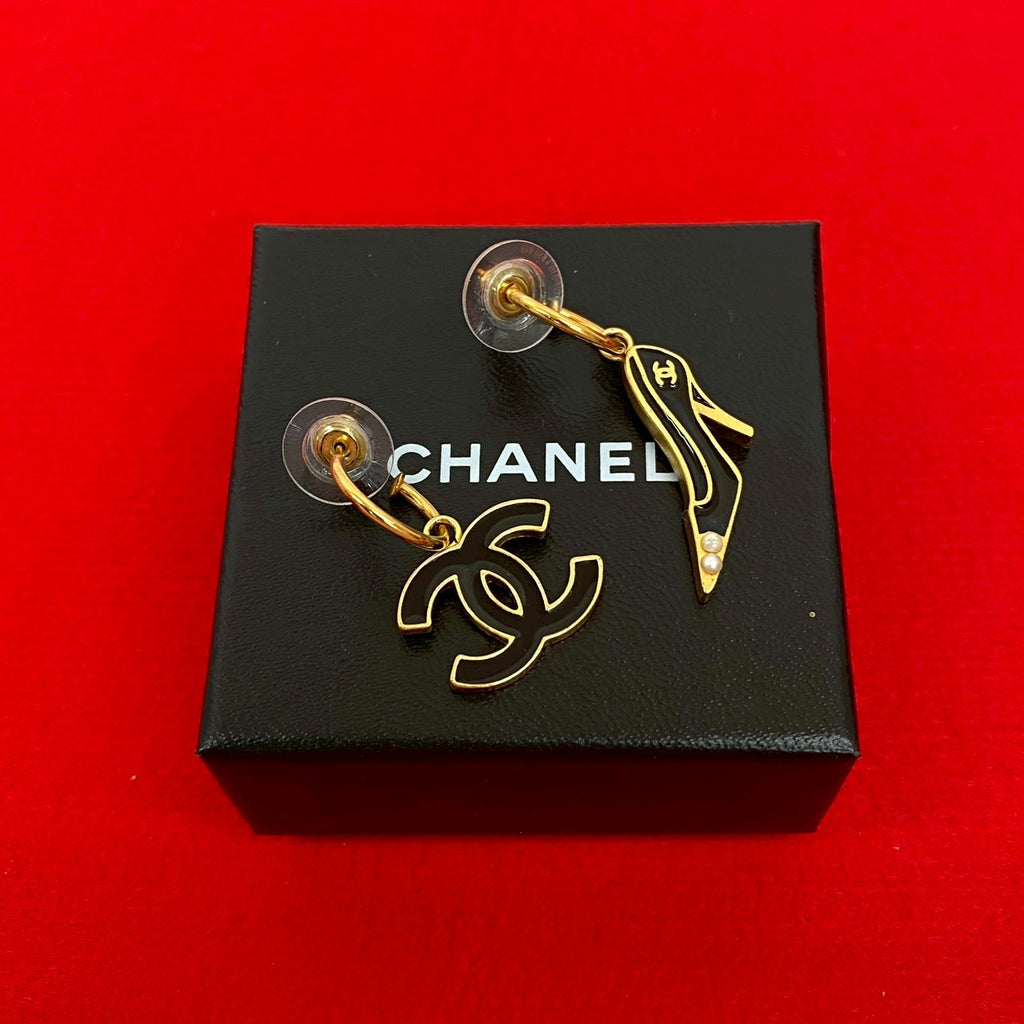 CHANEL シャネル (Vintage) ピアス – Trip