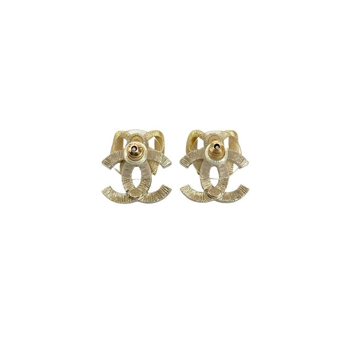 earrings chanel