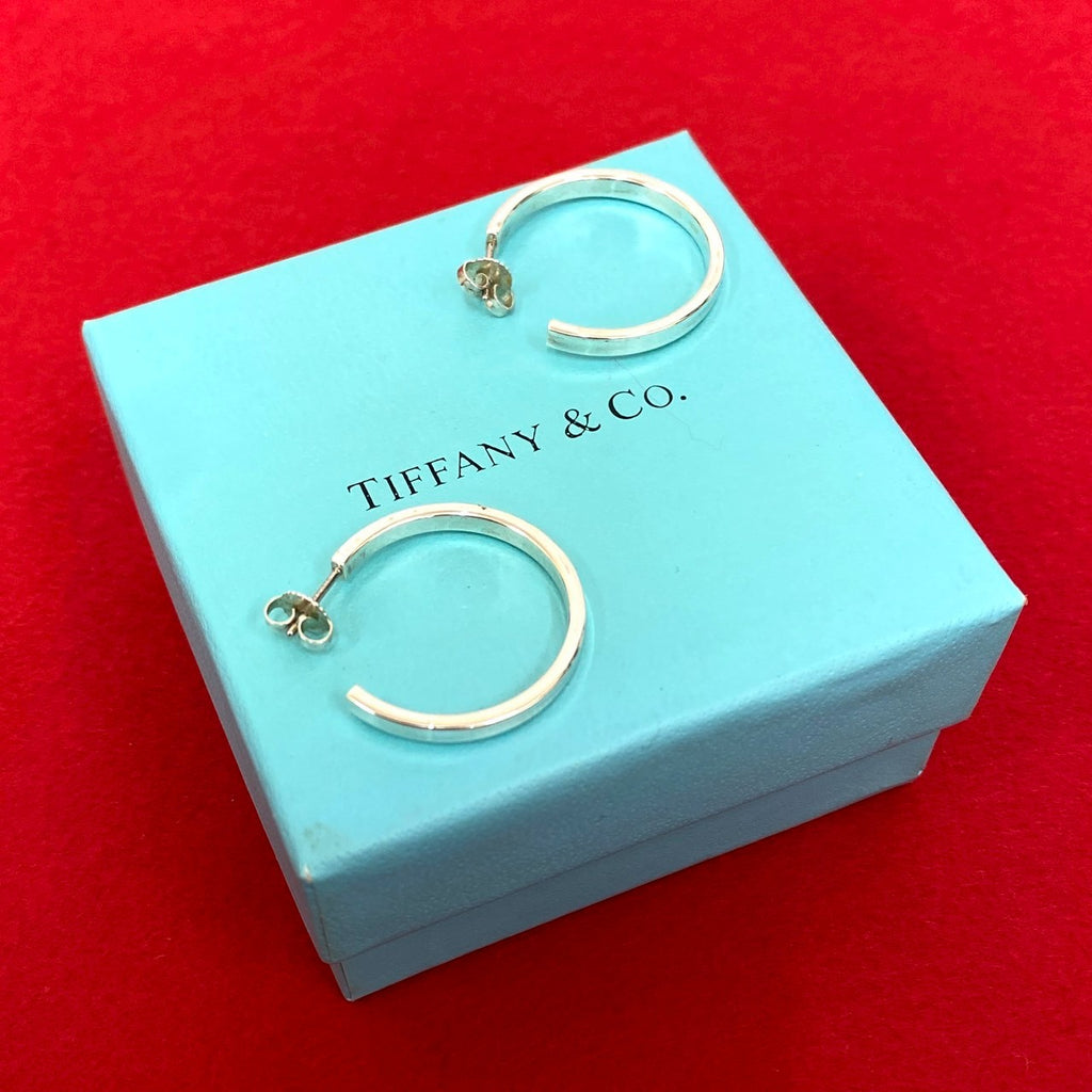 TIFFANY&Co. ティファニー 1837 ナロー フープ ピアス– Trip